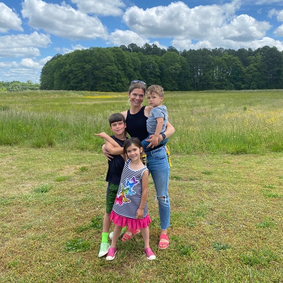 Meet your Posher, Megan - Picture 1 of 1